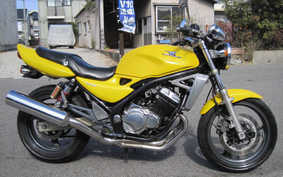 KAWASAKI BALIUS 250 Gen.2 2001 ZR250B