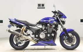 YAMAHA XJR1300 2001 RP03J