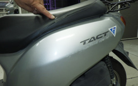 HONDA TACT Basket AF75