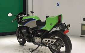 KAWASAKI GPZ900R NINJA 2024 ZX900A