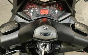 YAMAHA T-MAX 530 2012 SJ091