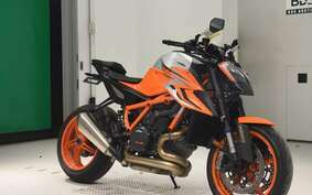 KTM 1290 SUPER DUKE R