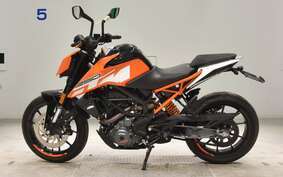 KTM 250 DUKE JPE40