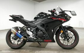 YAMAHA YZF-R25 RG10J