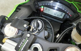 KAWASAKI ZX 10 NINJA R 2012