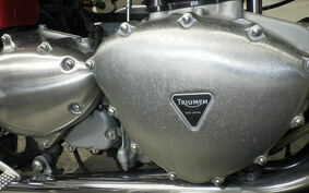 TRIUMPH THRUXTON 900 2004 J9042G