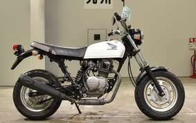 HONDA APE 100 HC07