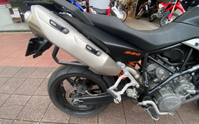 KTM 690 SUPERMOTO T 2010 VS940