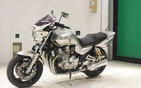 YAMAHA XJR1300 2001 RP03J