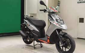 APRILIA SR125