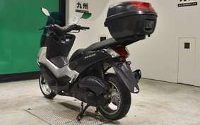 YAMAHA N-MAX SE86J