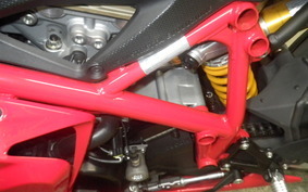 DUCATI 1198 SP 2011 H704A