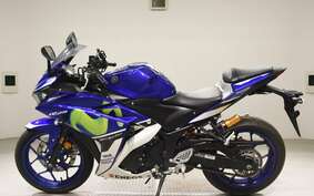 YAMAHA YZF-R25 RG10J