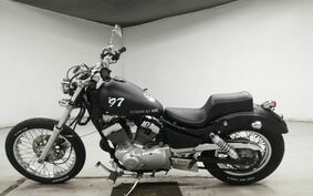 YAMAHA VIRAGO 250 3DM