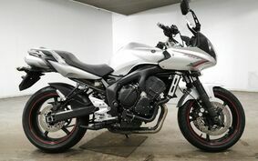 YAMAHA FAZER FZ6 S2 2010 RJ14