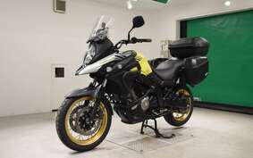 SUZUKI DL650 ( V-Strom 650 ) 2019 C733A