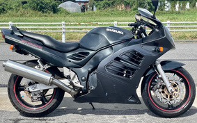 SUZUKI RF900R 1994 GT73E