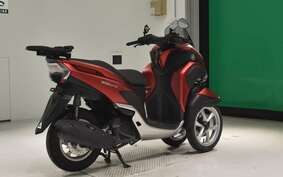 YAMAHA TRICITY 125 SE82J