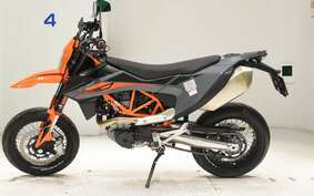 KTM 690 SMC R 2024