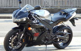 YAMAHA YZF-R1 2004 RN13