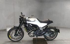 HUSQVARNA  ヴィットピレン401 2018 UVJ