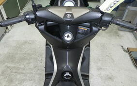 YAMAHA N-MAX SE86J