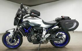 YAMAHA MT-07 2015 RM07J