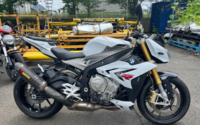 BMW S1000R 2015 0D02