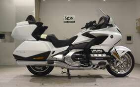 HONDA GL 1800 GOLD WING TOUR DCT 2022 SC79