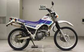 YAMAHA SEROW 225 W 4JG