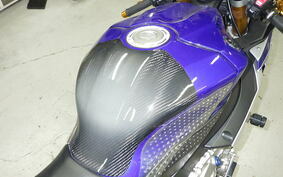 YAMAHA YZF-R1 2015