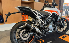 KTM 390 DUKE 2024 JPJ40