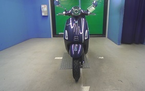 VESPA PRIMAVERA125 M821