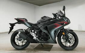 YAMAHA YZF-R25 RG10J