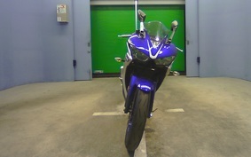 YAMAHA YZF-R25 RG10J