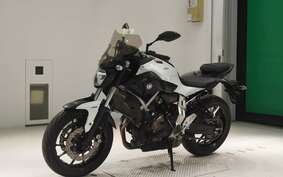 YAMAHA MT-07 2014 RM07J