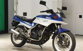 YAMAHA FZ250 1KG