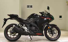 YAMAHA YZF-R25 RG10J