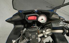 YAMAHA FAZER FZ8 2010 RN25