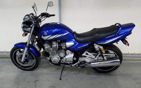 YAMAHA XJR1300 2016 RP03J