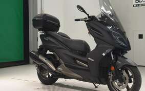 KYMCO K-XCT 300 i