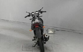 YAMAHA YBR125 RE05