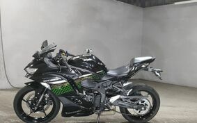 KAWASAKI ZX-25R ZX250E