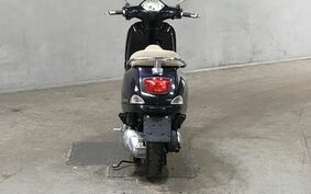 VESPA LX125 M4430