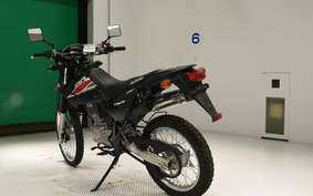 SUZUKI DR200S