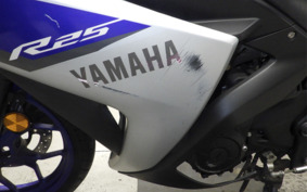 YAMAHA YZF-R25 RG10J