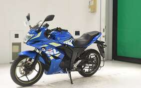 SUZUKI GIXXER 150 SF