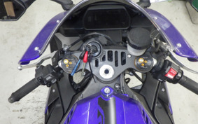 YAMAHA YZF-R1 2019