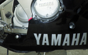 YAMAHA FZR250 2KR