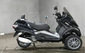 PIAGGIO MP3 250 RL M472